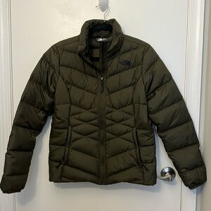 Women’s North Face Alpz Down Jacket in size Medium